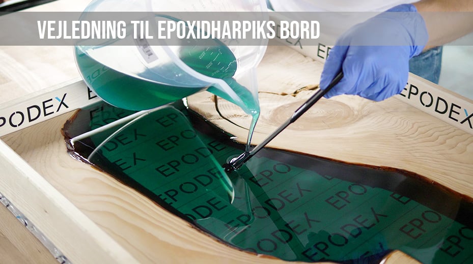 Hvordan hælder Epoxyharpiks bord