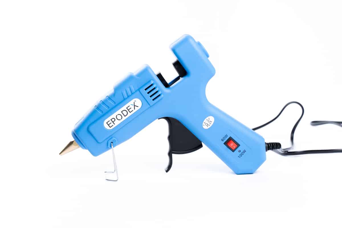 USB Rechargeable Hot Melt Cordless Glue Gun (70515) Comes with