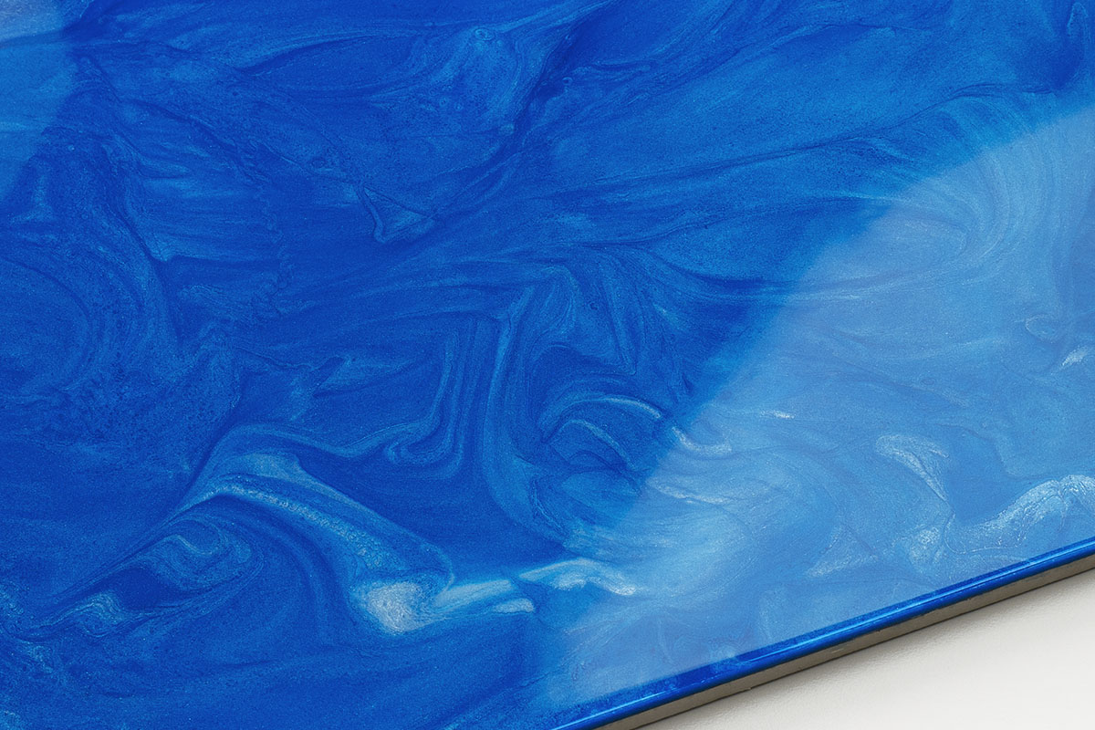 SKY BLUE & PEARL WHITE – Epoxy Resin for Surfaces