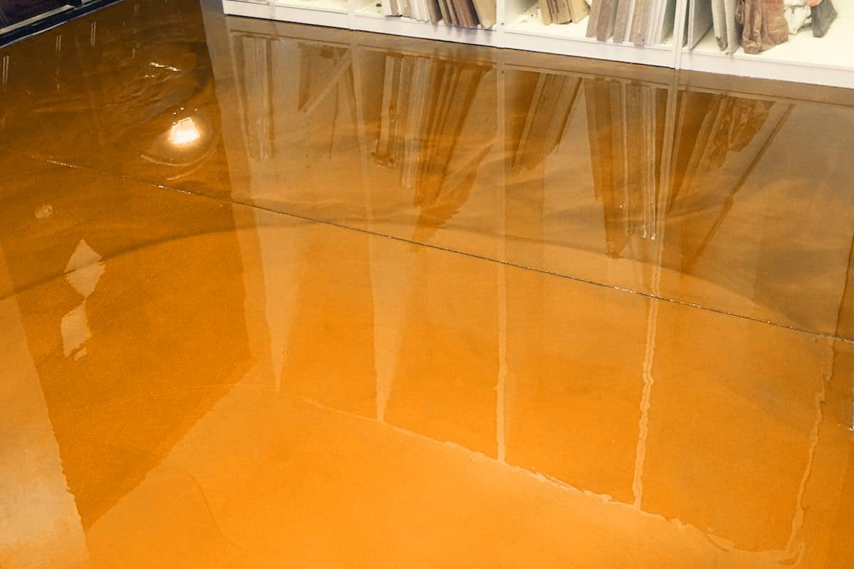 TRANSPARENT ORANGE - résine sol y compris apprêt TRANSPARENT ORANGE - résine sol y compris apprêt