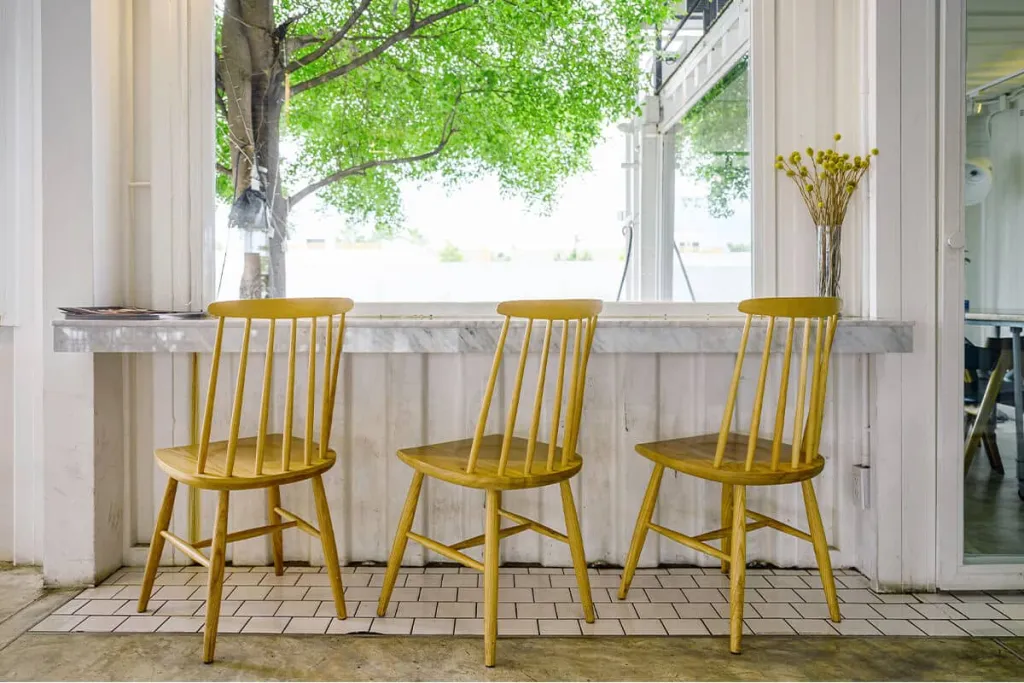 wood Paint acrylic varnish ochre yellow
