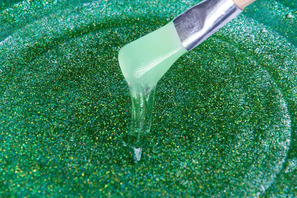 Pigment brokatowy do żywicy epoksydowej holograficzny