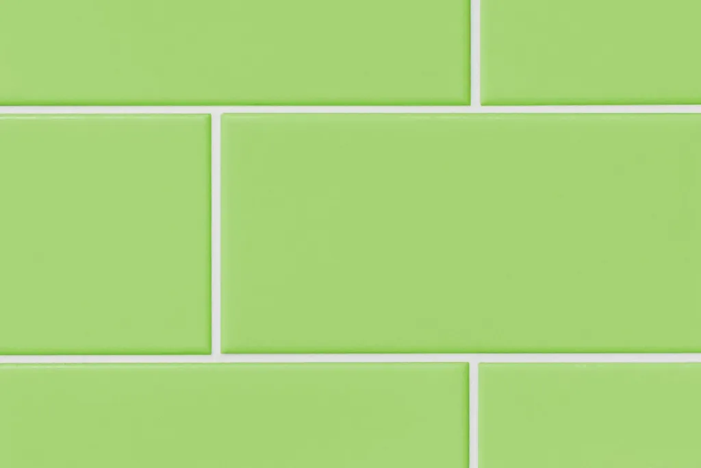 Vernis pour carrelage pastel vert jaune