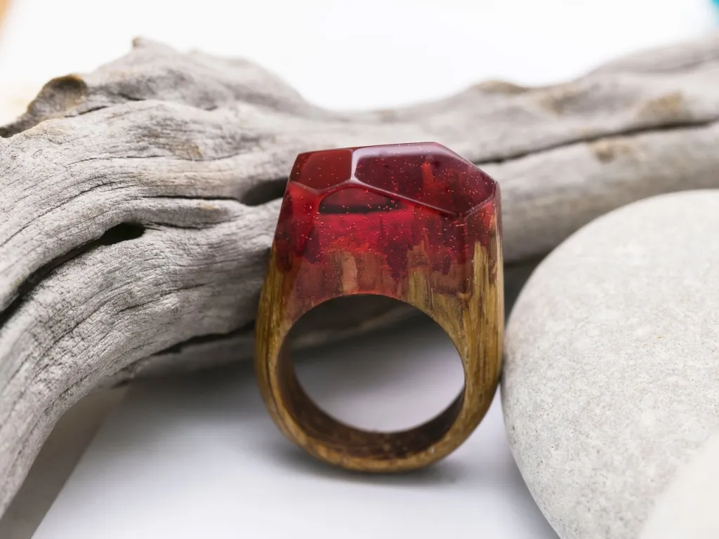 Résine bijoux transparent rouge Résine bijoux transparent rouge