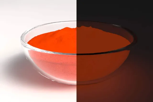 RED - GLOW IN THE DARK Glød i mørket rød