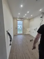 Review attachment by: Célia