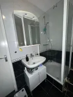 Review attachment by: Dahira Suero